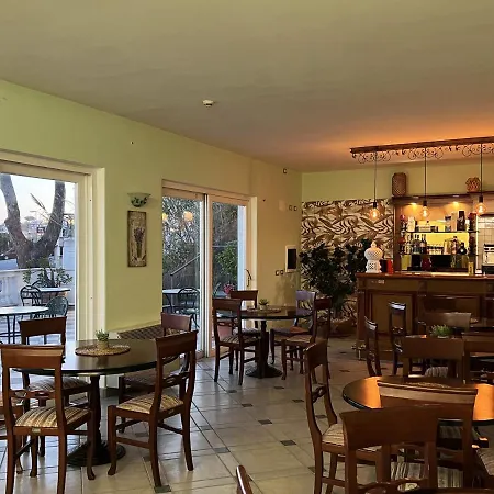 La Ginestra Hotel