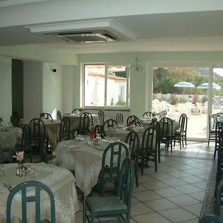 La Ginestra Hotel