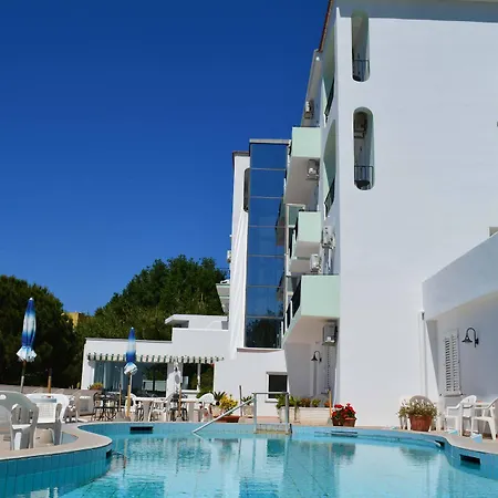 La Ginestra Hotel 3*